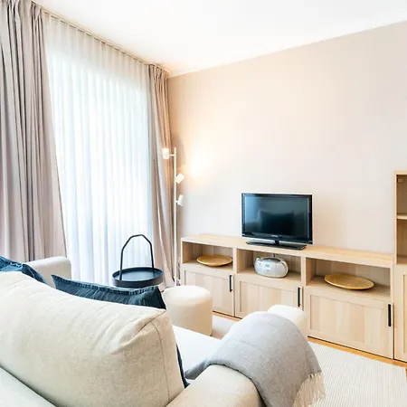 Schloss Hohenzollern 1 * Heringsdorf (Usedom)