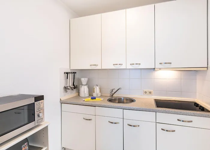 Schloss Hohenzollern 1 * Χέρινγκσντορφ